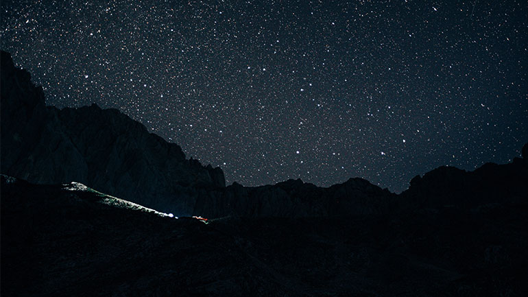 O Luka Kovačič έτρεξε σε 5 βουνά σε 14 ώρες!