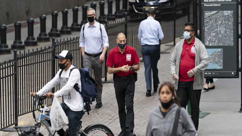 Στους 186.000 οι νεκροί στις ΗΠΑ λόγω κορωνοϊού