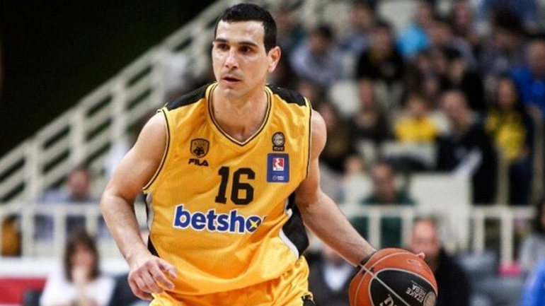 Ζήσης: «Μπορεί να είναι και η τελευταία μου σεζόν»