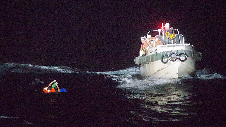 Ιαπωνία: Συνεχίζονται οι έρευνες για το πλήρωμα πλοίου μεταφοράς ζωντανών ζώων που ναυάγησε