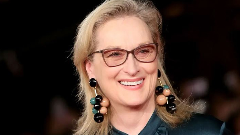 Με ginger hairlook η Meryl Streep για τις ανάγκες της νέας της ταινίας
