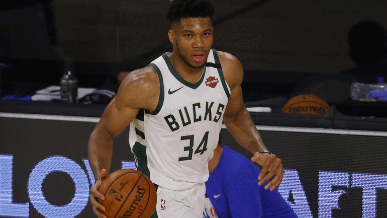 ΝΒΑ: Αμφίβολος ο Αντετοκούνμπο για τον «τελικό» των Μπακς με τους Χιτ