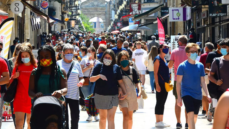 Γαλλία: Τρεις θάνατοι και 7.071 νέα κρούσματα κορωνοϊού