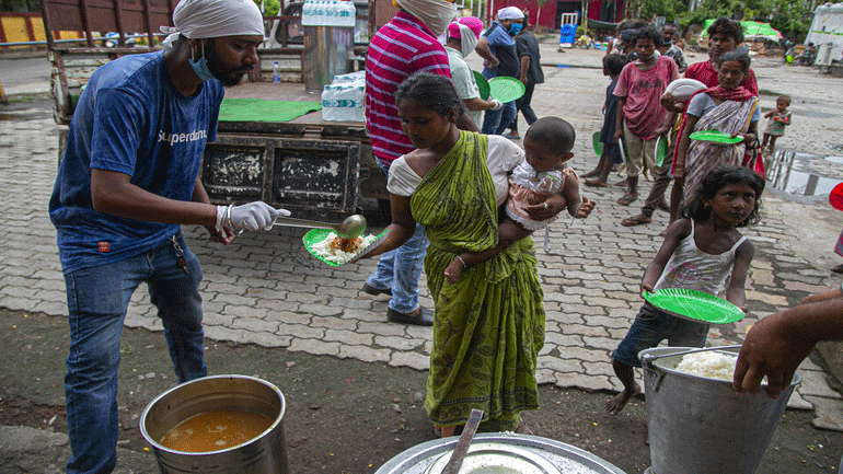 Ινδονησία: Σχεδόν 300 Ροχίνγκια πρόσφυγες έφτασαν στην επαρχία Άτσεχ
