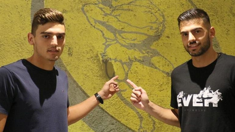 Παναιτωλικός: Κοντογιάννης και Καλαντζής υπέγραψαν επαγγελματικά συμβόλαια