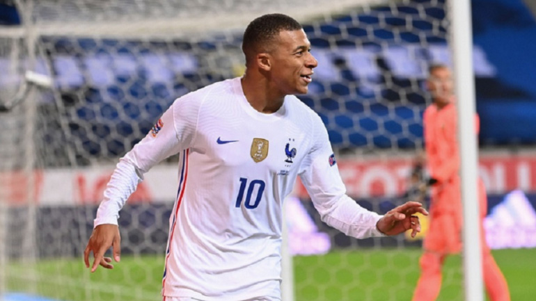 Θετικός στον κορωνοϊό ο Εμπαπέ