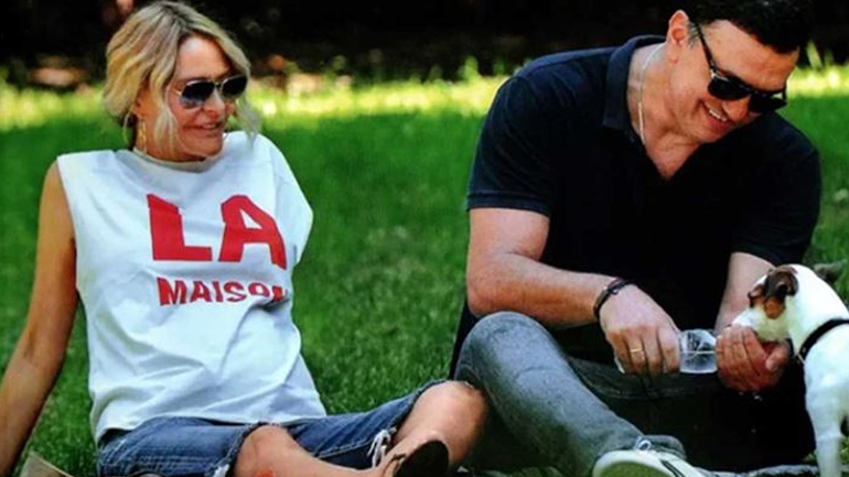 Κικίλιας-Μπαλατσινού: Βόλτα στον Εθνικό Κήπο παρέα με το σκυλάκι τους