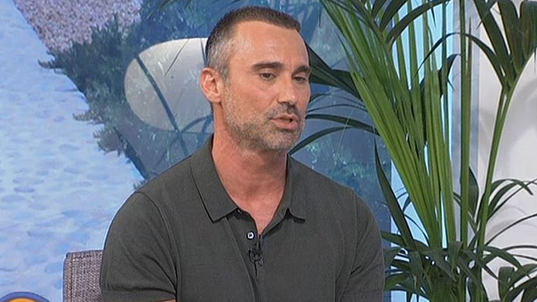 Η εξομολόγηση του Γιώργου Καπουτζίδη: «Η δικιά μου ομοφυλοφιλία δεν με εμπόδισε ποτέ…»