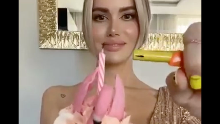 Μαγικό κόλπο με ένα κέικ γενεθλίων