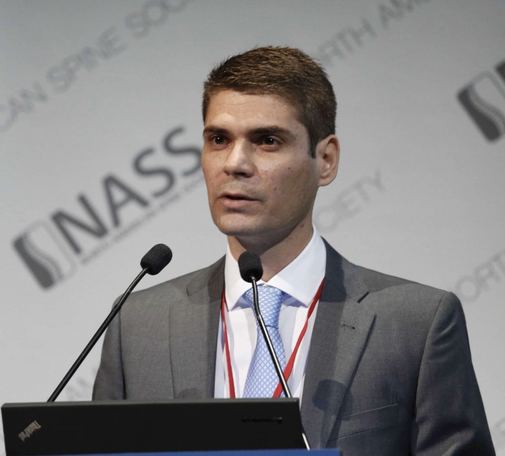 Μάριος Λυκίσσας, Χειρουργός Σπονδυλικής Στήλης, Διευθυντής Ορθοπαιδικός Χειρουργός στο Νοσοκομείο Μετροπόλιταν: