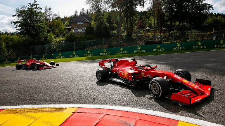 Αλλάζει χρώμα στο μονοθέσιο η Ferrari