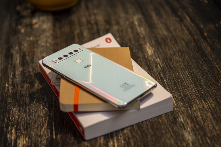 TCL 10 L - Άπειρες λήψεις με σύστημα τετραπλής κάμερας 48MP AI NXTVISION