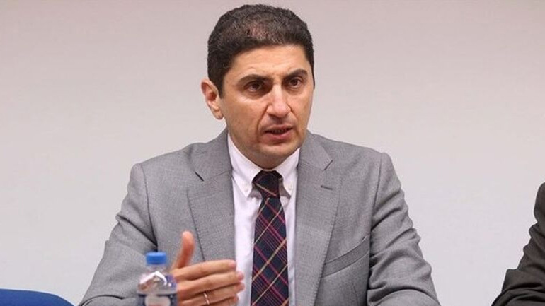 Αυγενάκης: «Αφανείς ήρωες οι εργαζόμενοι στη λειτουργία των αθλητικών εγκαταστάσεων»