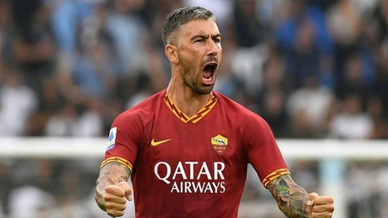 Στην Ίντερ ο Κολάροφ