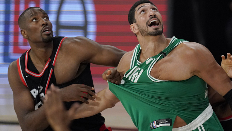 Τορόντο Ράπτορς: Αμφίβολος για το Game 6 με τους Σέλτικς ο Ιμπάκα