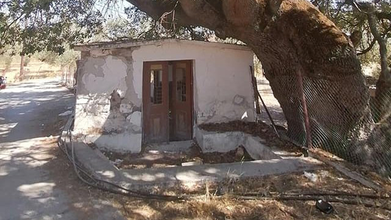 Κατέστρεψαν ολοσχερώς εκκλησάκι στη Μόρια