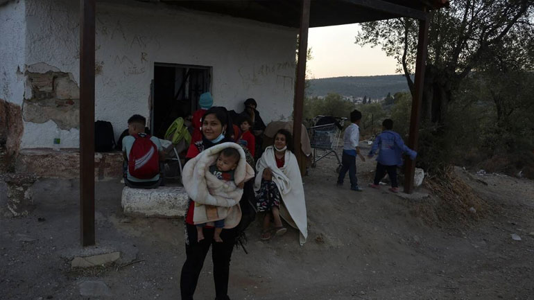 Θεσσαλονίκη: Ολοκληρώθηκε η μεταφορά των 400 ασυνόδευτων παιδιών από τη Μόρια Θεσσαλονίκη: Ολοκληρώθηκε η μεταφορά των 400 ασυνόδευτων παιδιών από τη Μόρια