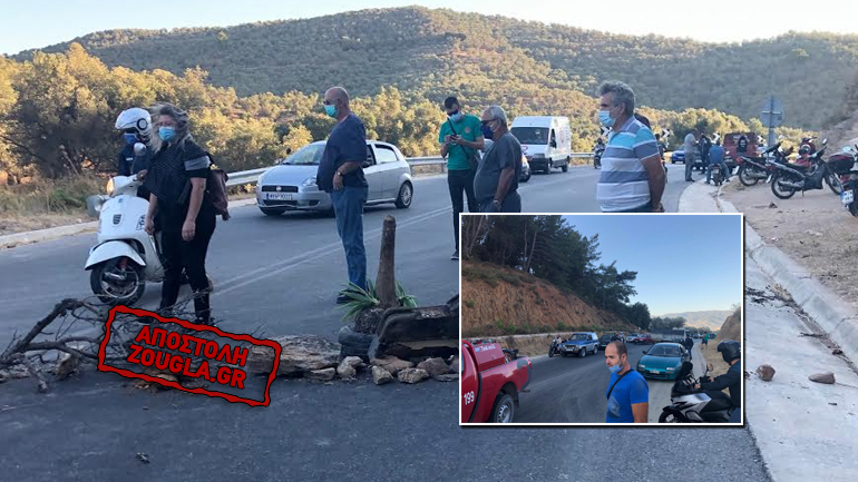 Κάτοικοι της Μόριας μπλοκάρουν τη δομή