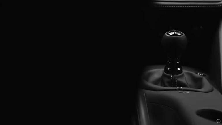 Ακούστε το Nissan Z Proto να παίρνει μπροστά Ακούστε το Nissan Z Proto να παίρνει μπροστά