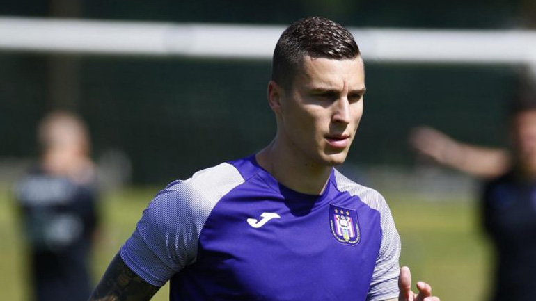 Στους «κομμένους» της Άντερλεχτ ο Βράνιες