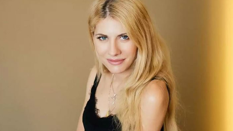 Βig Brother: Η Άννα Μαρία Ψυχαράκη κινδυνεύει με πειθαρχική δίωξη από τον ΔΣΑ για τη συμμετοχή της στο reality