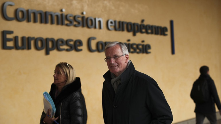 Brexit-Μπαρνιέ: Σημαντικές αποκλίσεις σε βασικούς τομείς