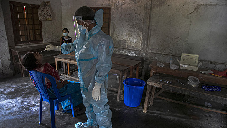 Ινδία: Αριθμός ρεκόρ 96.551 νέων κρουσμάτων κορωνοϊού καταγράφηκε σε μία ημέρα