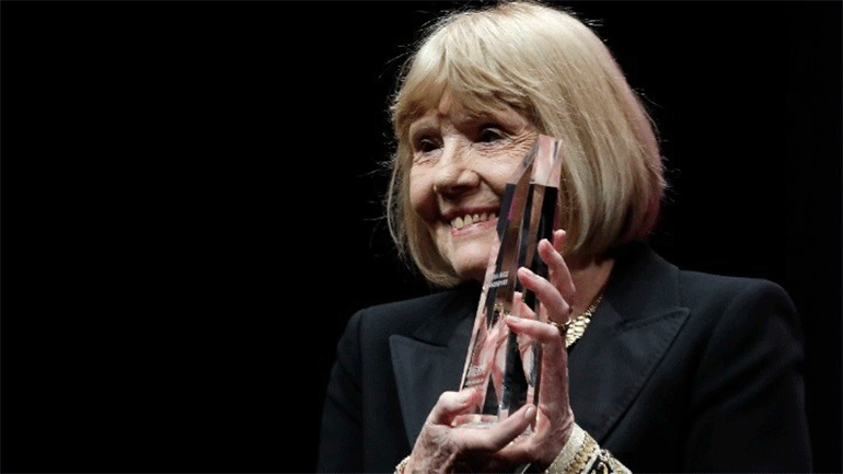 Οι ηθοποιοί του «Game of Thrones» αποτίνουν φόρο τιμής στη «Λαίδη Ολένα», Νταϊάνα Ριγκ