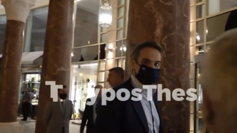 Θεσσαλονίκη: Παρατήρηση Μητσοτάκη σε δημοσιογράφους που δεν φορούσαν μάσκα