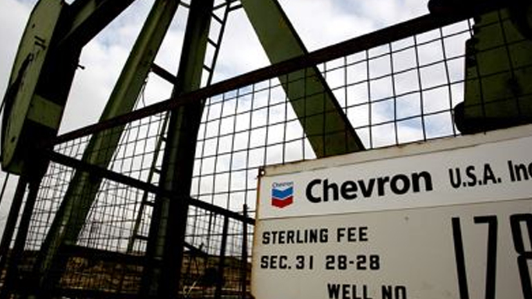 ΗΠΑ: Η Chevron απομακρύνει το προσωπικό της από δύο εξέδρες πετρελαίου στον Κόλπο του Μεξικού