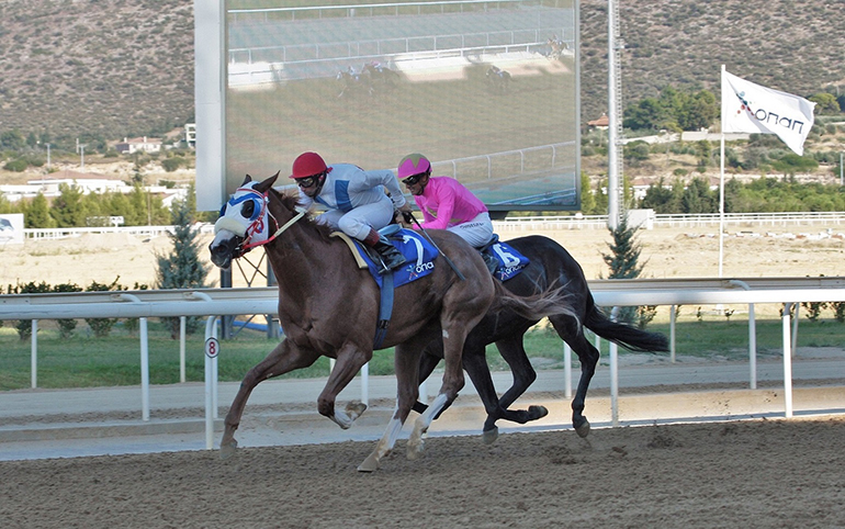 Ο περσινός νικητής του Κριτηρίου Τριετών ΠΕΡΠΛ ΧΑΡΤ