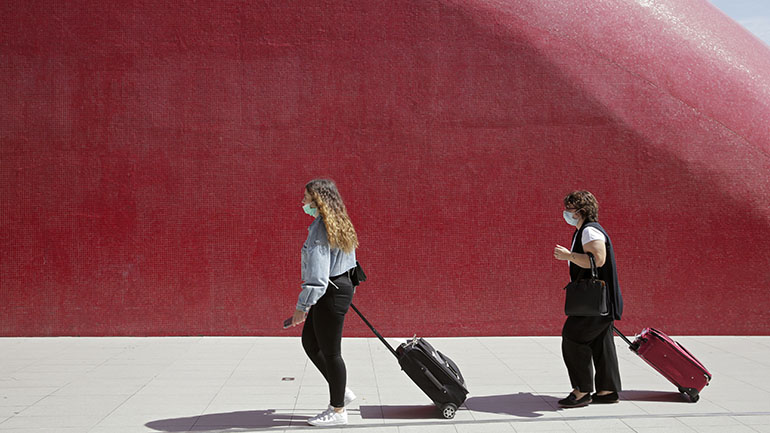 Ουγγαρία: Αριθμός ρεκόρ 916 νέων κρουσμάτων κορωνοϊού μέσα σε μια μέρα