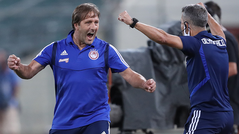 Μαρτίνς: «Τελειώνει μια παράξενη και δύσκολη χρονιά»