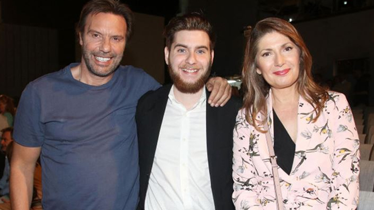 Η εξομολόγηση του Στράτου Τζώρτζογλου για τα δύσκολα χρόνια στην Αμερική με τον γιο του