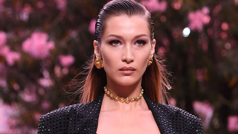 H αισθητικός της Bella Hadid μας αποκάλυψε την αγαπημένη της diy μάσκα λάμψης για το πρόσωπο