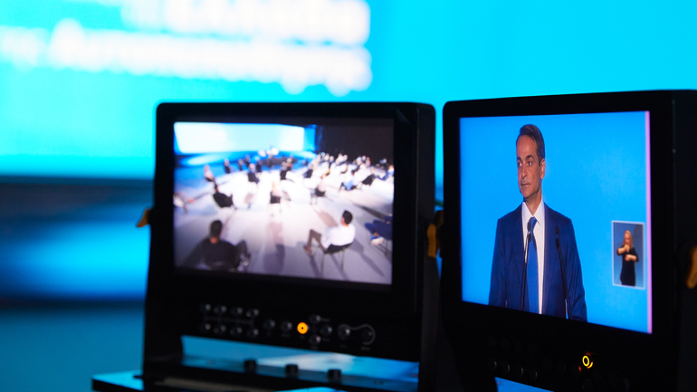 Μητσοτάκης: «Δεν αυξάνεται η στρατιωτική θητεία – Εξετάζεται η υποχρεωτική στράτευση στα 18»