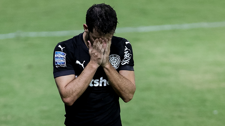 ΟΦΗ: Ρήξη χιαστών ο Βαζ