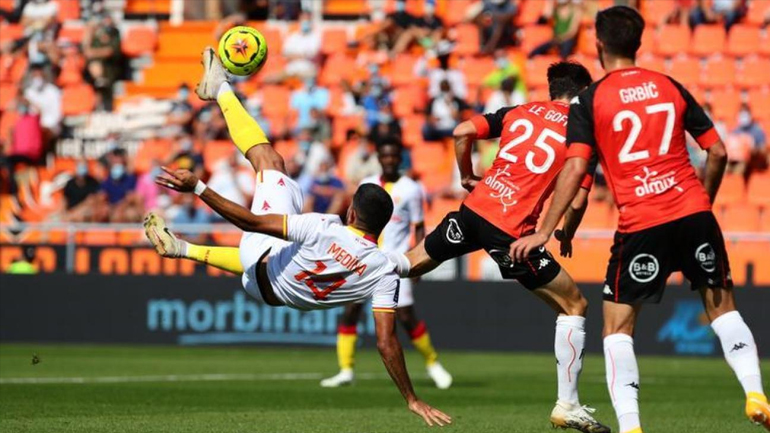 Γαλλία: Νέα νίκη η Λανς, στην κορυφή η Ρεν