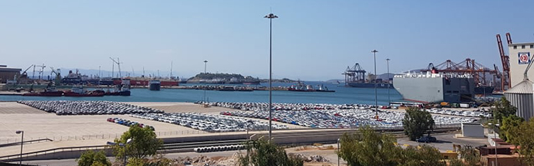 Σημερινή φωτογραφία από το λιμάνι του Πειραιά 