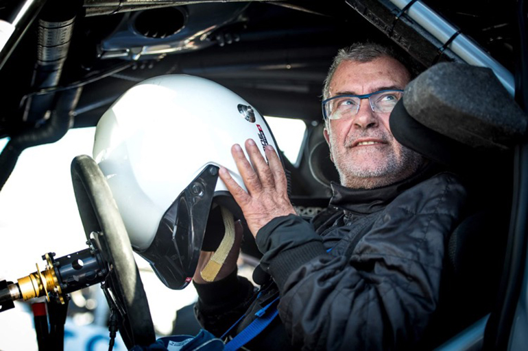 Ο Στράτης Χατζηπαναγιώτου