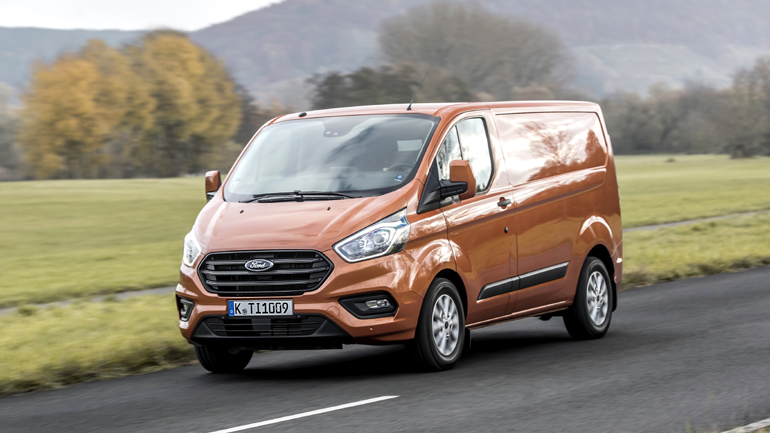 Το Ford Transit πωλείται από 199 ευρώ τον μήνα