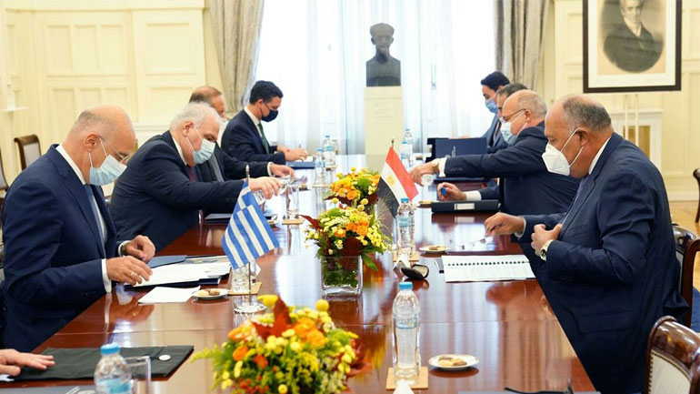 Αιγυπτιακό ΥΠΕΞ για συνάντηση Δένδια-Σούκρι: Ενίσχυση διμερών σχέσεων