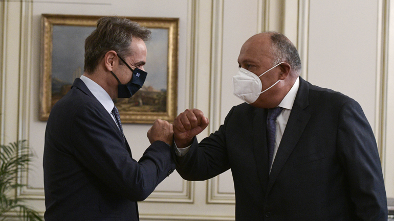 Συνάντηση του Πρωθυπουργού Κυριάκου Μητσοτάκη με τον ΥΠΕΞ της Αιγύπτου