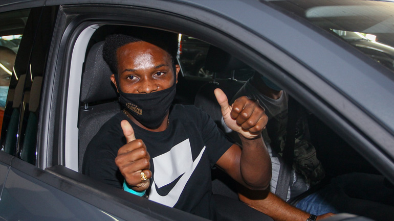 ΑΕΚ: Έφτασε στην Αθήνα ο Λιβάι Γκαρσία