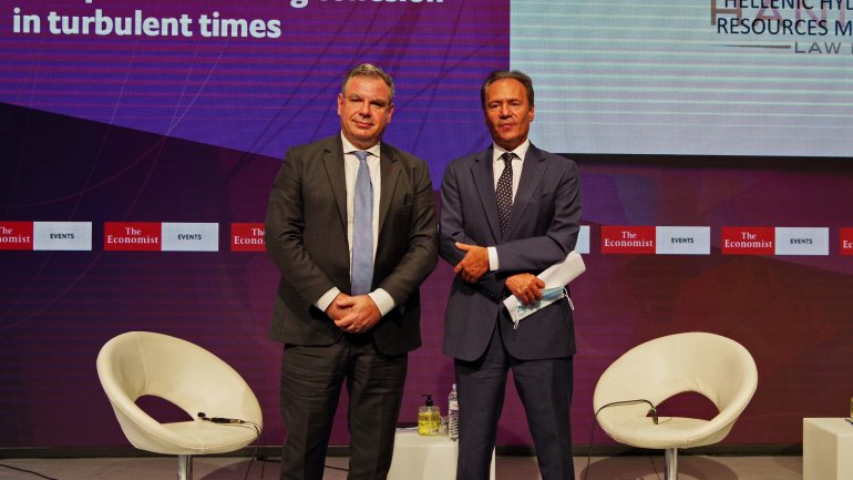 Θ. Τρύφων: Αναγκαία η χάραξη εθνικής πολιτικής που θα εξασφαλίζει επάρκεια σε φάρμακα