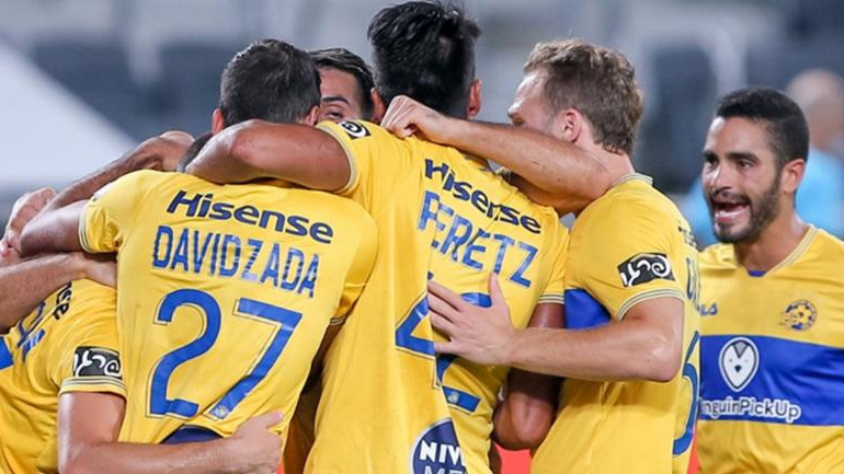 Champions League: Στα play off η Μακάμπι του Γιώργου Δώνη