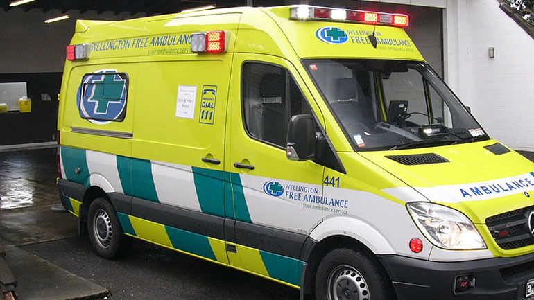 Νέα Ζηλανδία: Δεκάδες παιδιά τραυματίστηκαν σε σύγκρουση σχολικού λεωφορείου με τρένο