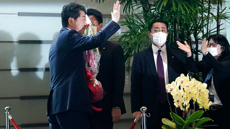 Ιαπωνία: Ο Γιοσιχίντε Σούγκα εξελέγη νέος πρωθυπουργός