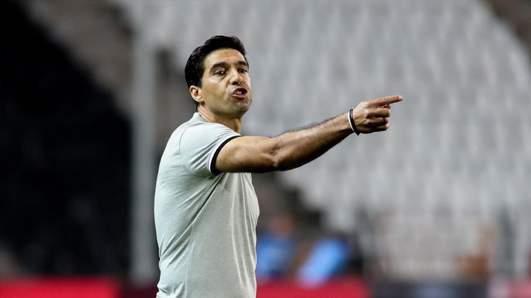 Φερέιρα: «Το Champions League μπορεί να περιμένει»