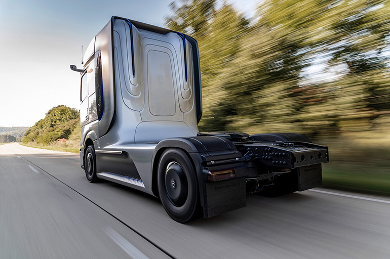 Το Mercedes GenH2 βρίσκεται σε στάδιο εξέλιξης.